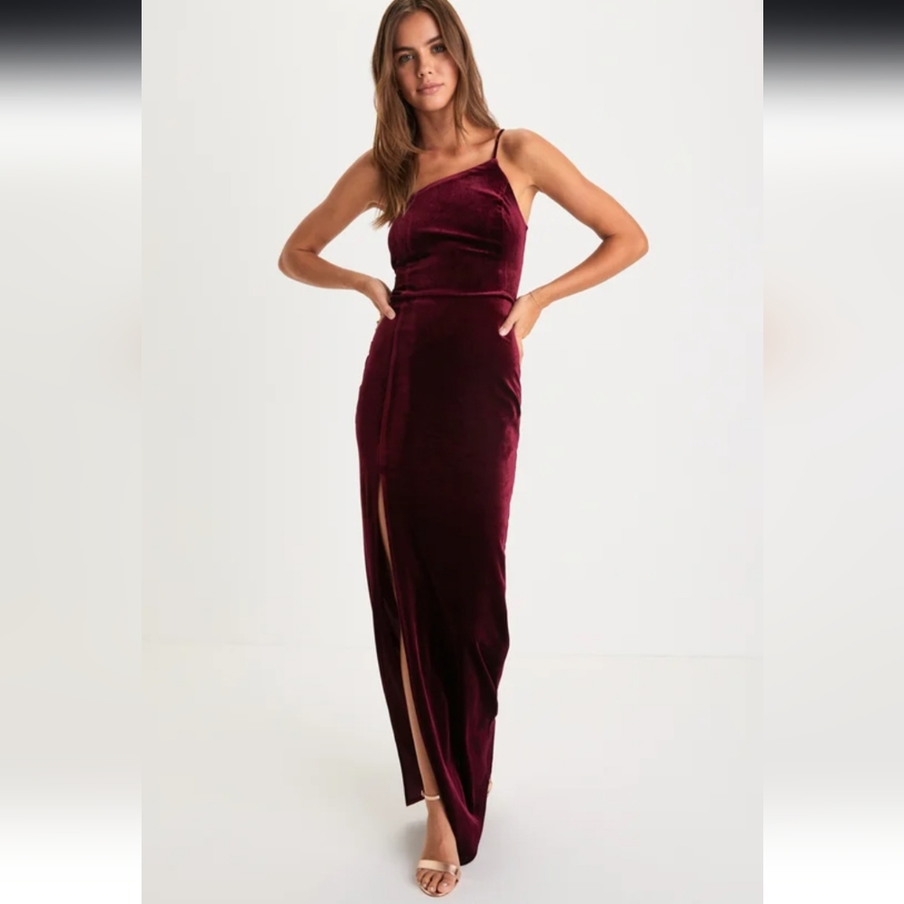 Lulu's Burgundy Velvet One Shoulder Maxi Dress Large special occasion